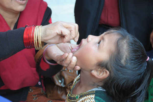 L'Union européenne salue l’éradication de la polio en Inde